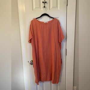 Casual linen peach dress with pockets